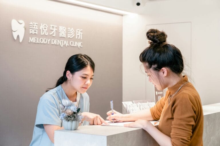 門診公告|語悅牙醫診所2024/01/13投票日照常看診 2 20231111 語悅 01 c